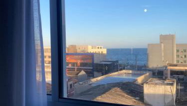 Blue House - Photo 4