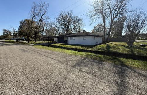 Charming 3-Bedroom Short-Term Rental in Port Neche - Foto 29