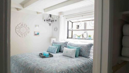 STUNNINGLY PERFECT Beach ALL NEW REMODEL Galore - Foto 4