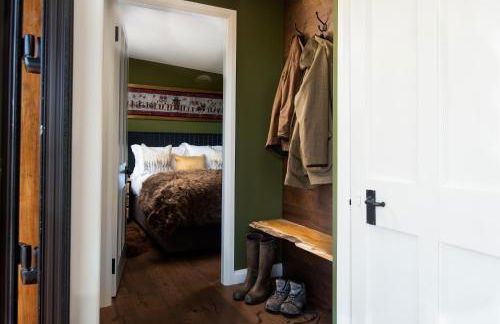 Bastle Retreats Cabin with hot tub - Foto 16