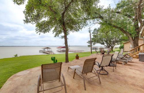 Waterfront Retreat with Dock on Cedar Creek Lake! - Foto 26