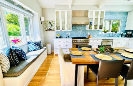 Gorgeous 3-bdrm home, walk to town and beach - Photo 19