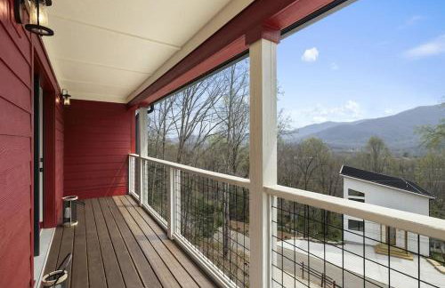 Swannanoa Serenity River Motif, Spa & Game Room - Foto 51