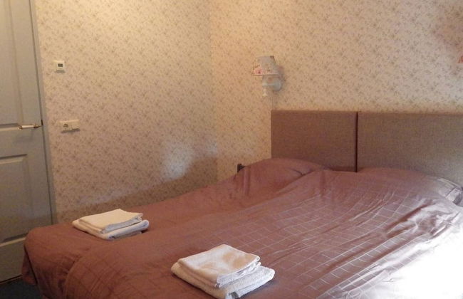 Elegant Holiday Home With Horssen With Terrace - Photo 12