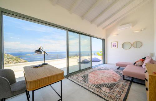 Newly Renovated Villa with Panoramic Sea Views - Foto 13