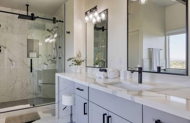 Panoramic Views, Private Pool, Patio Lounge w/ Firepit Royal Palm by Avantstay - Foto 14