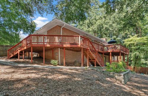 Large House Near Truist Field 15 mins to ATL and Six Flags - Foto 34