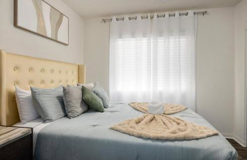 Relaxing Vegas Stay with BBQ & Games - Foto 49