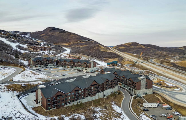 Jordanelle Sunrise Modern Condo, Gondola Access, Year-round Outdoor Fun - Foto 17