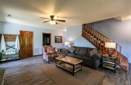 Lakefront Point Retreat on Nantahala Lake with Dock - Foto 17