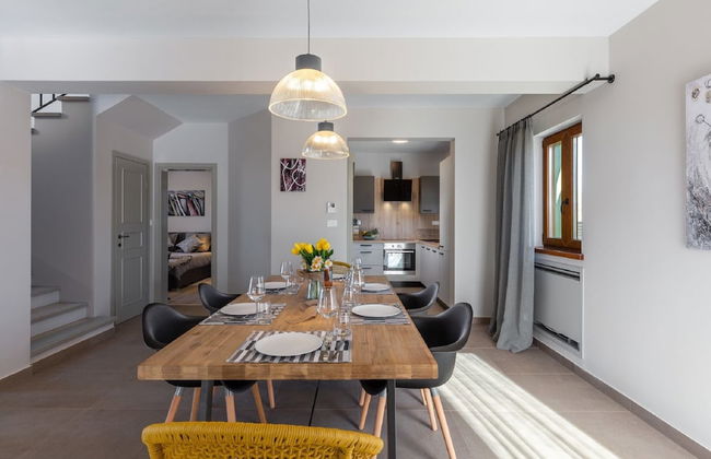 Gorgeous Villa With Pool and Terrace Surrounded by Nature - Foto 16