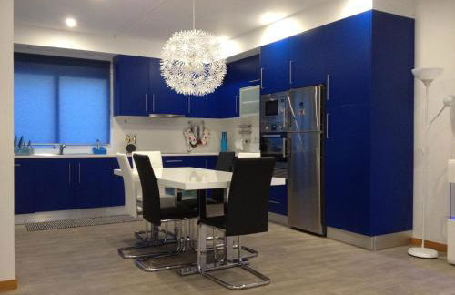 Blue House - Photo 17