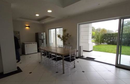 4suites arcond wifi600meg cond fech prox praia - Foto 2