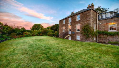 Glamis House - Photo 3, Garden