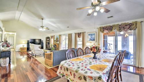 Gloucester Retreat with Backyard Oasis and Pier! - Foto 3