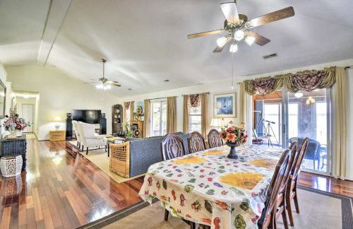 Gloucester Retreat with Backyard Oasis and Pier! - Foto 3