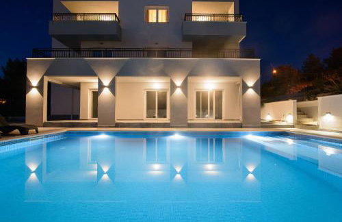 Villa Barbara & Zoran with heated swimming pool - Photo 5