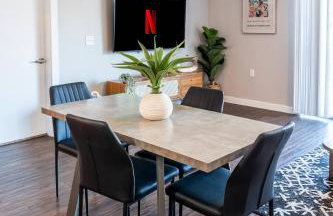 1st Floor 2B2B-Pool, Parking, Gym, 30mnt to Austin - Foto 9