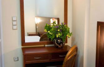 Hotel Viana - Photo 34