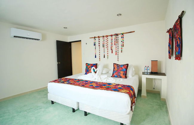 Tres Mentiras Botique Hotel 6 Rooms - Photo 10