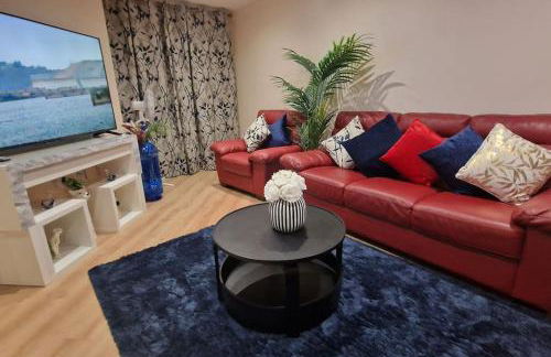 Modern Home near London ensuite room, 3 toilets - Foto 33