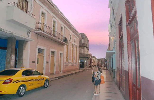 Hostal Yumuri - Photo 11