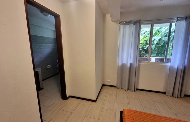 Day & Night Accommodations - Photo 2