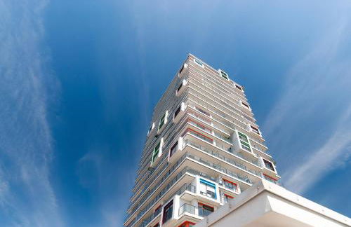 Apartment with Panoramic View of Milan and public free parking lot - Foto 23