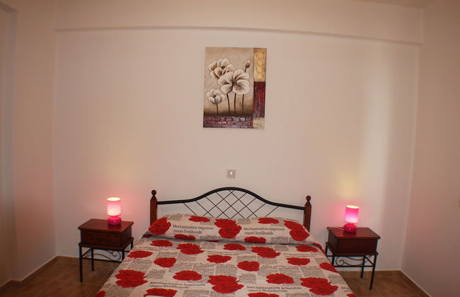 Lovely 7 Bedroom Villa !! - Photo 31