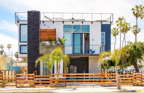 Modern Beach Home Steps To The Sand - Foto 9