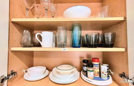 All modern Studio with private entry & parking. - Foto 17