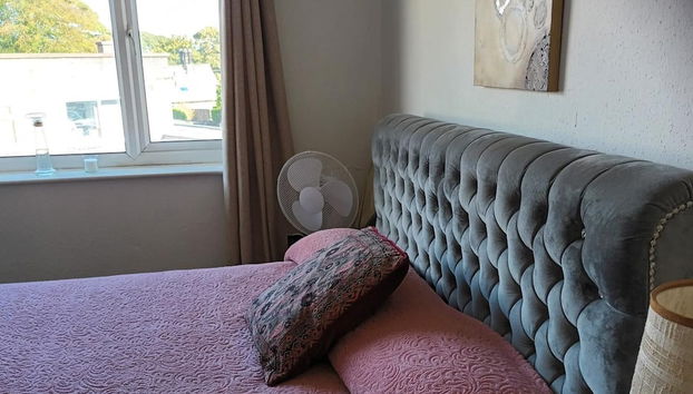 Apartment-sleeps3-parking-garden-internet - Foto 2, Habitación