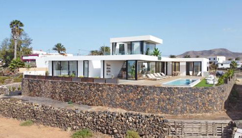 Salty Villa by Aura Collection - Photo 1
