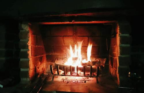 Maison avec vue, grand terrain clos, bain nordique privé toute l'année, animaux acceptés - Foto 3