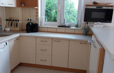 Ogrodzony dom nad morzem na wyłączność Rewa - Foto 10