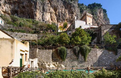 Cartiera Apartment with Pool by AMALFIVACATION - Photo 14