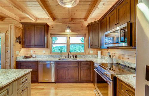 Hot Tub, Game Room! Group-Friendly Nebo Cabin - Photo 10