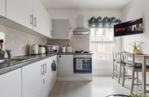 Wembley Royal Residence - Free Parking - Foto 14