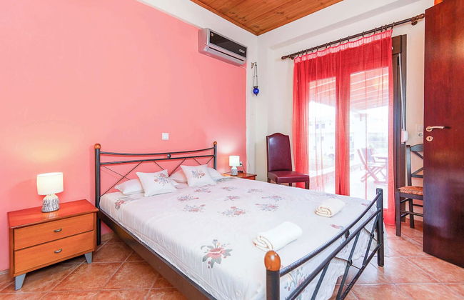 Beachfront Stone House - Samos Seaview Retreat - Foto 11