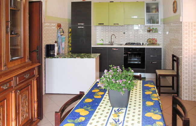 3 bedroom Apartment in Cipressa with garden - Photo 4