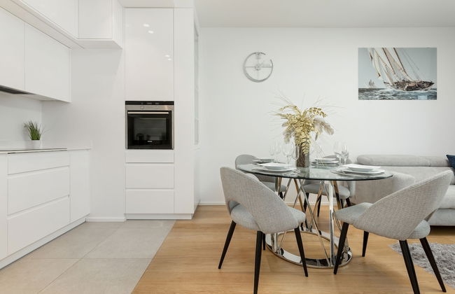 Apartment Cybernetyki 15 by Renters - Photo 15