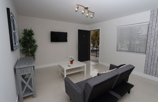 Little Habana Aparts close to Calle 8 - Foto 53