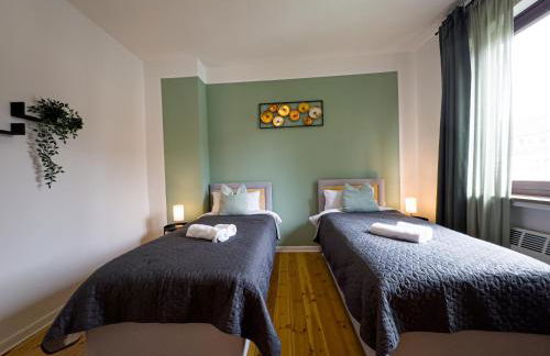 ImmoStay Ferienhaus mit Garten & Free Parking - Foto 26