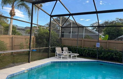 270 - Gracious 3 Bedroom Home Near Disney with Pool - Foto 10