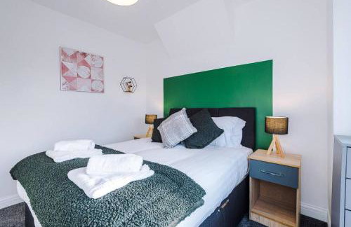 Charming and Modern 3BR Home Steps Away From City Center - Foto 7