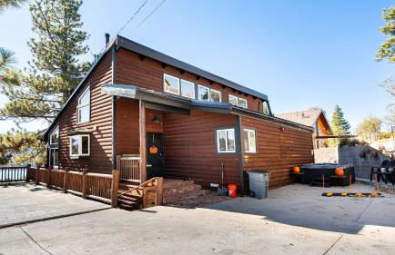 Scenic North Shore Stay w Games Near Snow Summit Lakeview Lodge by AvantStay - Foto 5