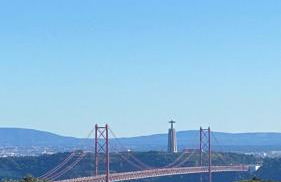 Lisbon Vibes - Monsanto house - Foto 19