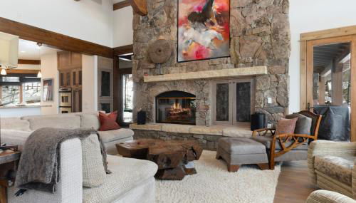 Private Hot Tub, Theater Room, Valet Parking and Ski & Boot Storage at Ritz Carlton - Foto 4