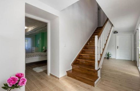 Nice Home In Otocac With Sauna - Foto 27