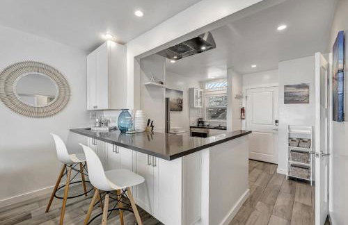 Ocean VIEWS! Steps from Victoria Beach, Lux Design - Foto 4